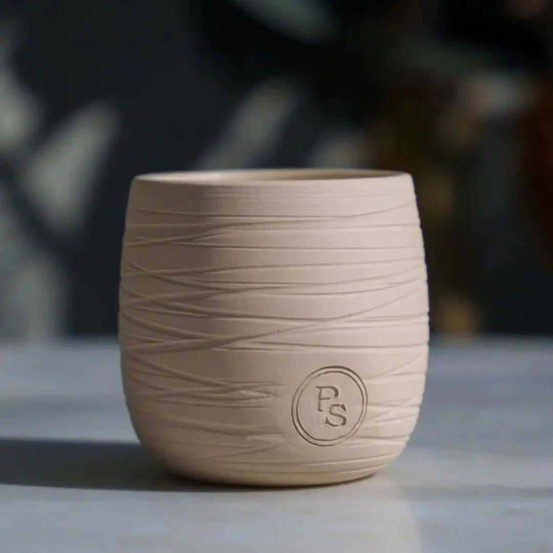 Sandalwood Luxury Ceramic Soy Candle – Hand Poured, Vegan